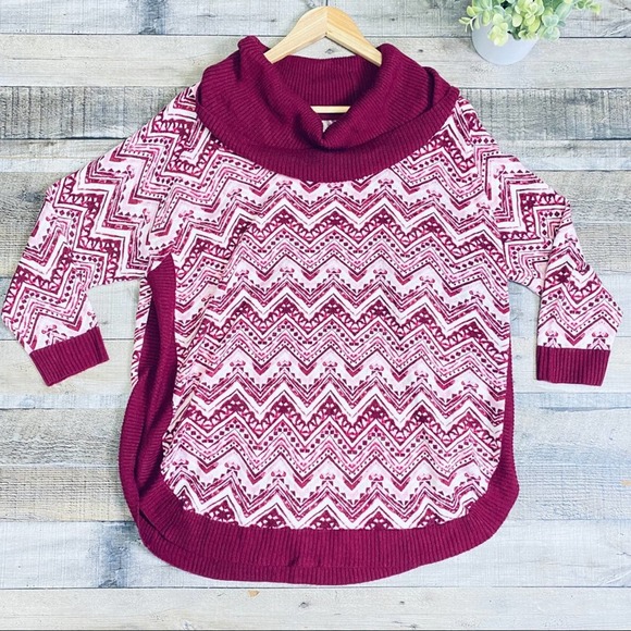 Kim Rogers Sweaters - Kim Rogers Cowl Neck Chevron Sweater Size Large